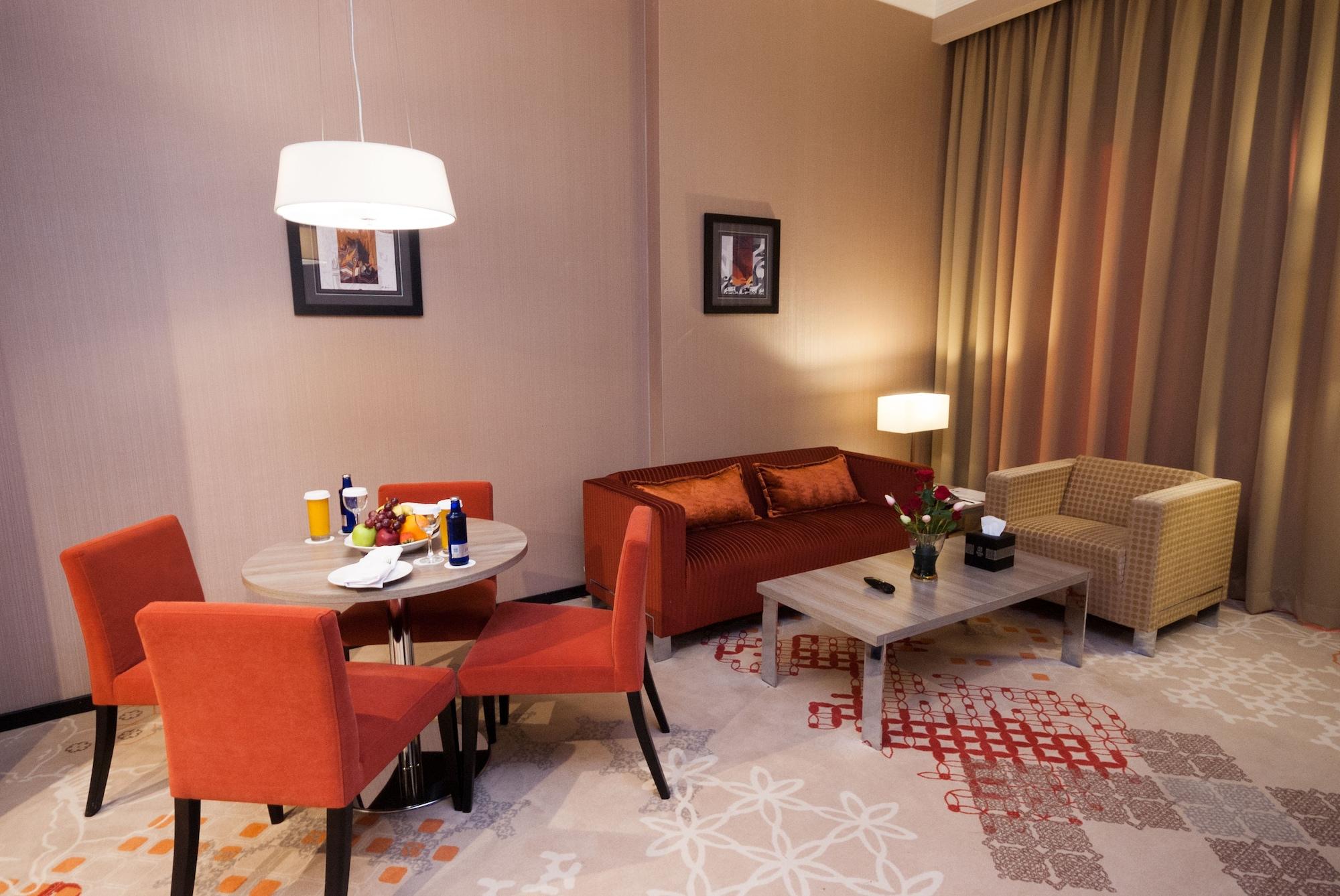 Mira Waterfront Hotel 3*