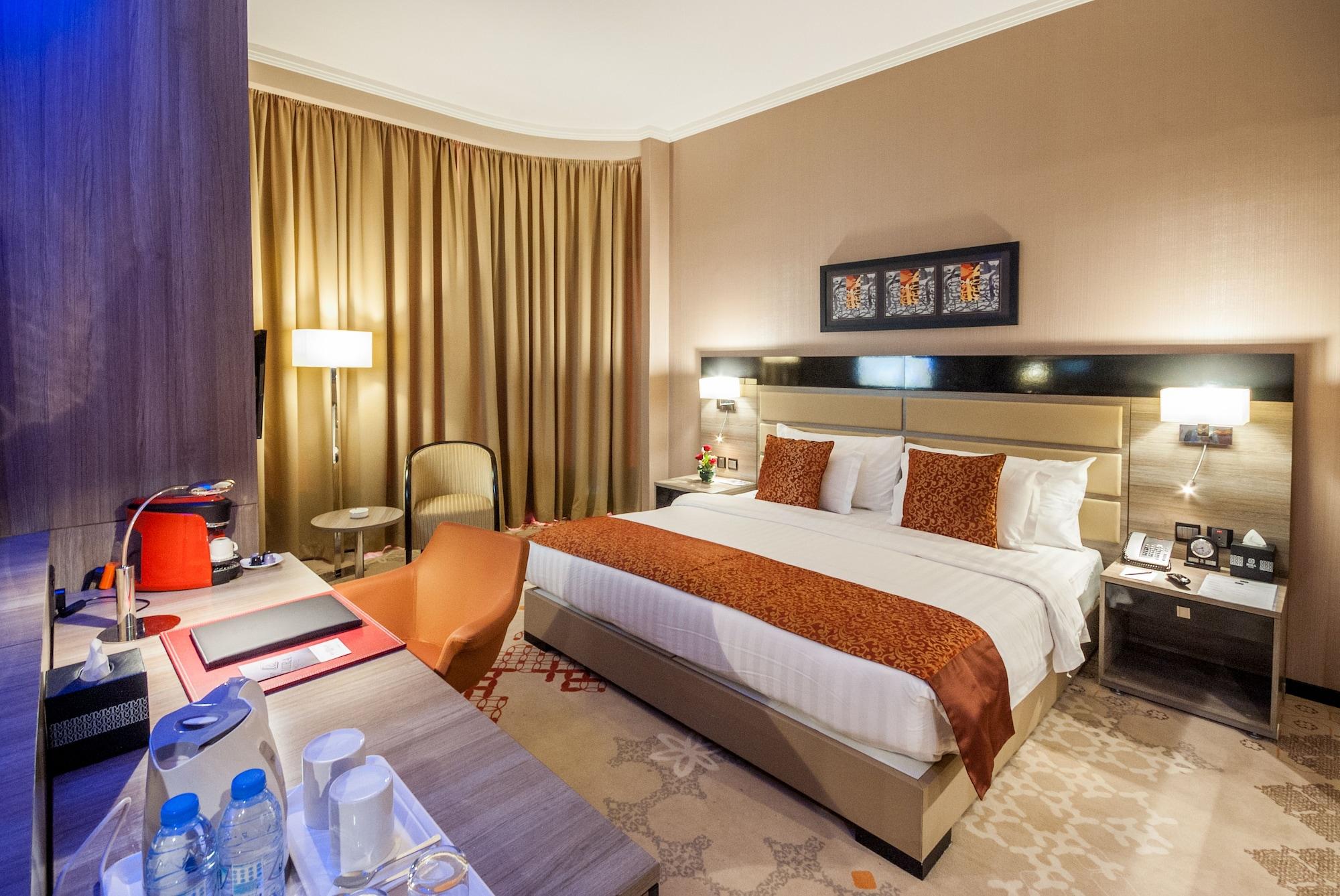 Hotel Mira Waterfront 3*
